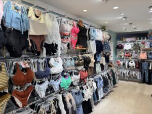 水着売り場