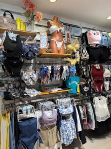 水着売場画像