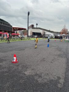 スクール中の画像