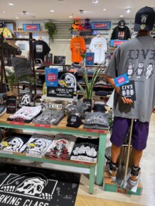 Tシャツ